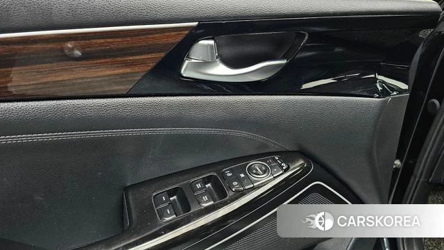 Kia Come New K7 id 3936962 из Кореи 7