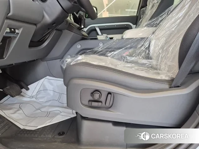 Land Rover Defender (L663) id 3026555 из Кореи 7