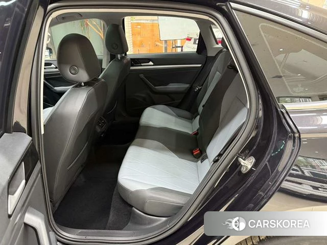 Volkswagen Lavida id 4380601 из Китая 7