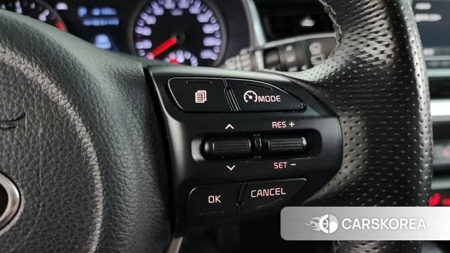 Kia Stonic id 4596468 из Кореи 7