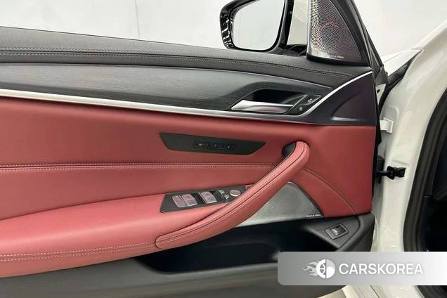 BMW 5 series id 4260266 из Китая 7