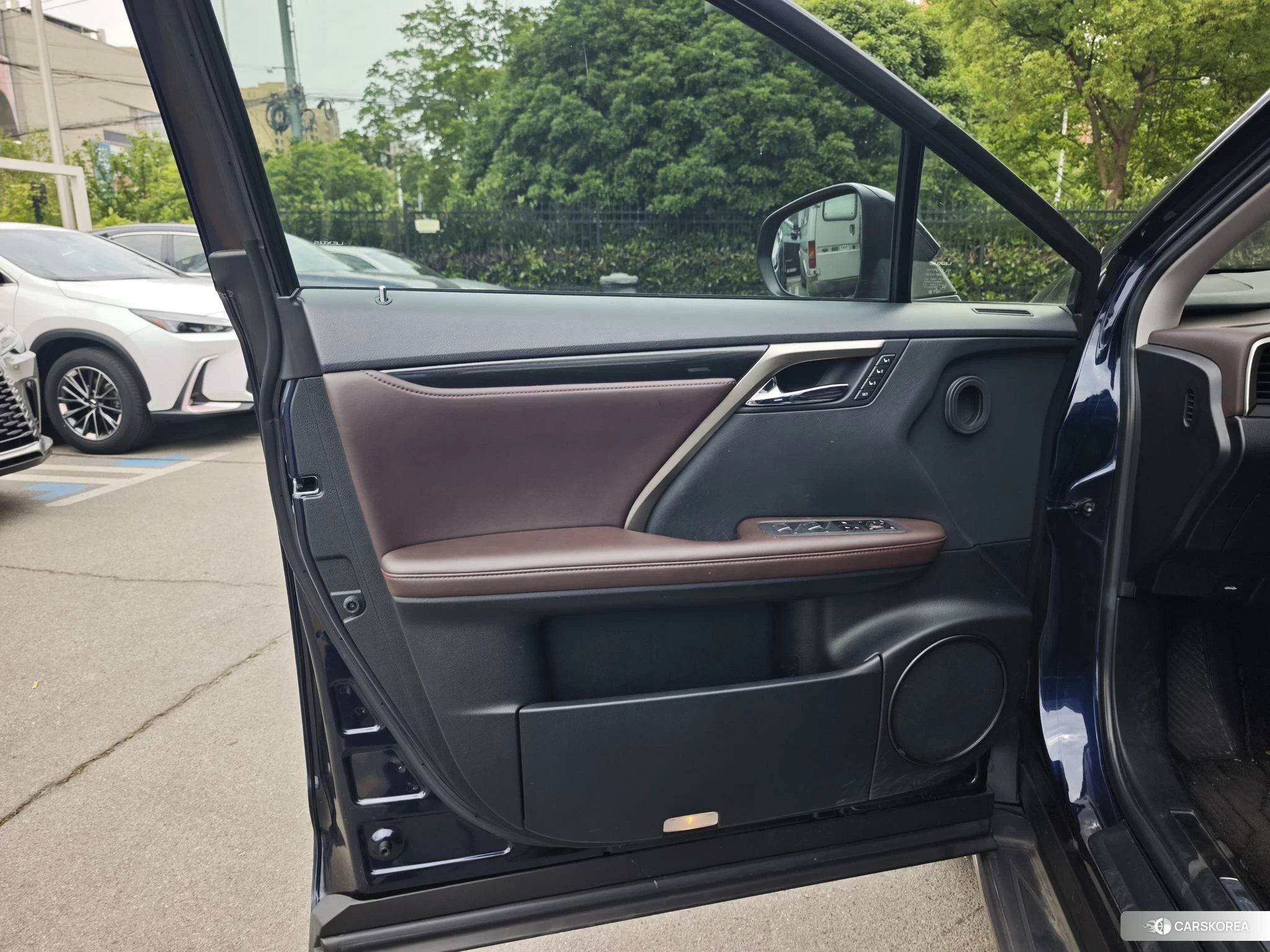 Lexus RX id 4455429 из Китая 7