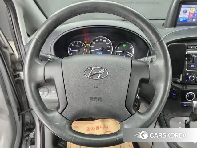 Hyundai The New Grand Starex id 3772847 из Кореи 7