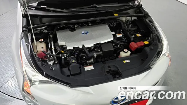 Toyota Prius 4th Generation id 2676612 из Кореи 7