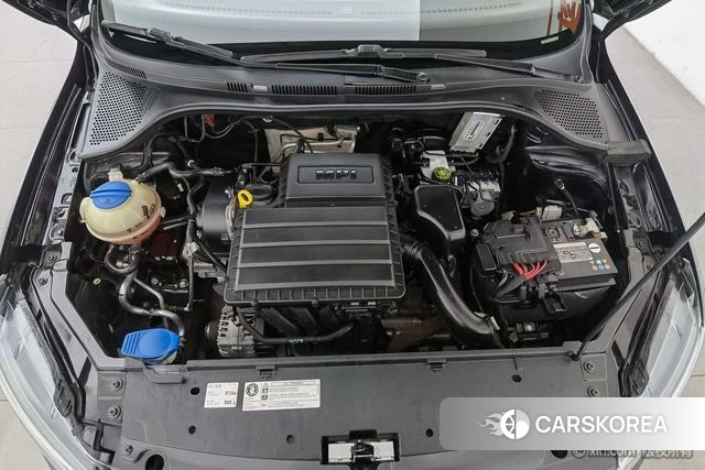 Volkswagen Santana id 4236109 из Китая 7