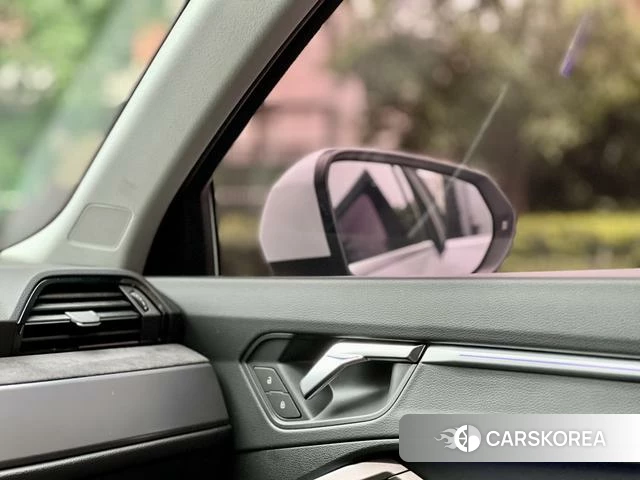 Audi Q3 id 4262478 из Китая 7