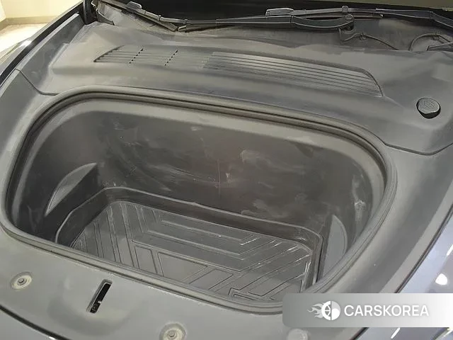 Tesla Model Y id 3059481 из Кореи 7