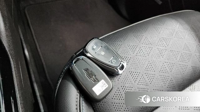 Chevrolet (GM Daewoo) New Bolt EV id 4201821 из Кореи 7