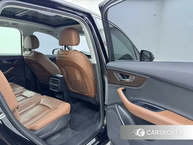 Audi Q7 id 4258724 из Китая 7