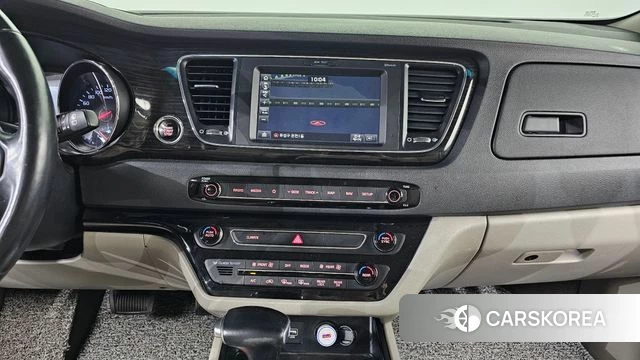 Kia The New Carnival id 4520672 из Кореи 7