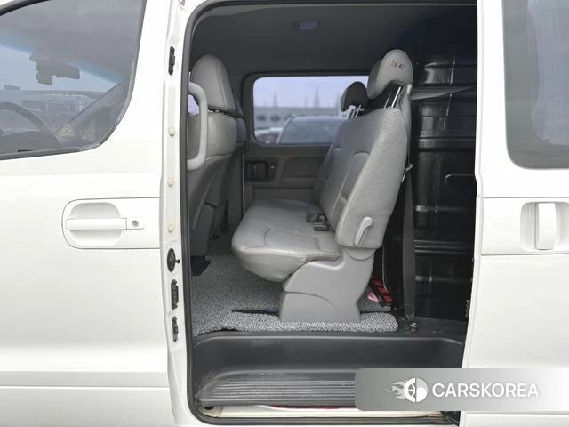 Hyundai The New Grand Starex id 3792478 из Кореи 7