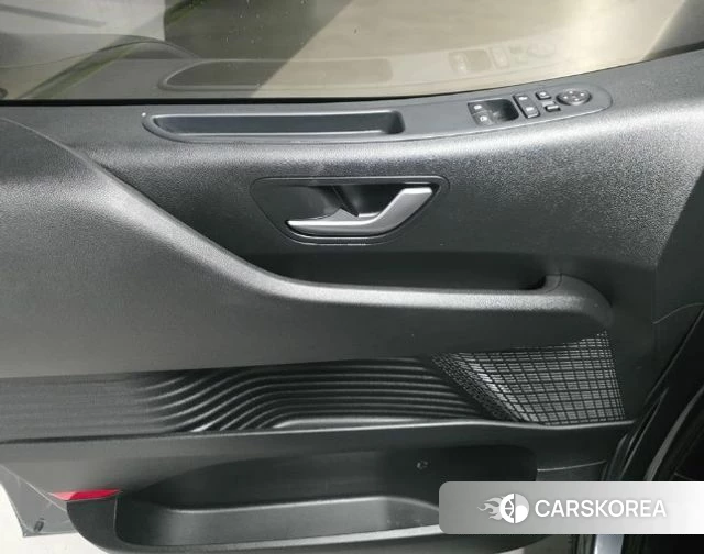 Hyundai Staria id 4567256 из Кореи 7