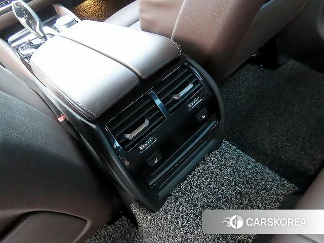 BMW 5 Series (G30) id 4367663 из Кореи 7