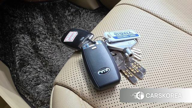 Kia The New Carnival id 4751319 из Кореи 7
