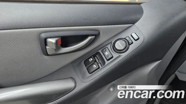 Hyundai The New Grand Starex id 2802701 из Кореи 7