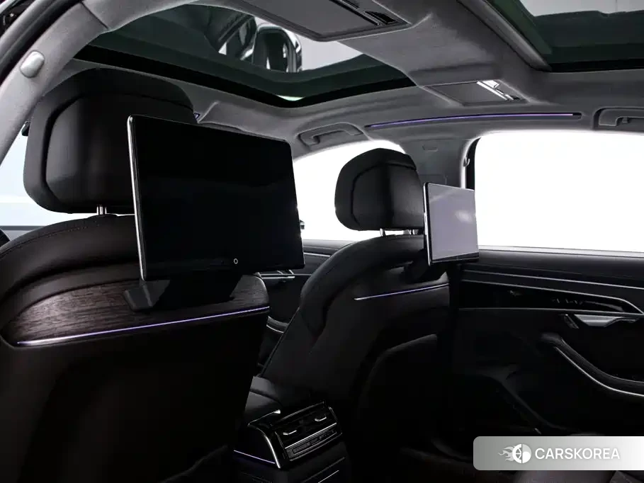 Audi A8 id 4654420 из Китая 7