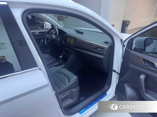 Volkswagen Tuyue id 4264572 из Китая 7