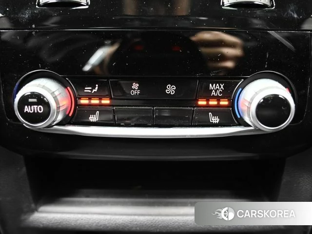 BMW 5 Series (G30) id 3852034 из Кореи 7