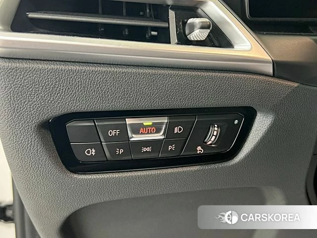 BMW 3 Series (G20) id 4734775 из Кореи 7