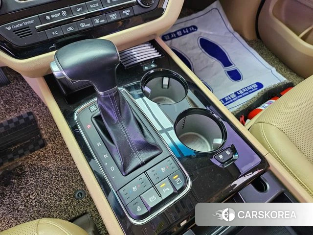 Kia All New Carnival id 4471793 из Кореи 7