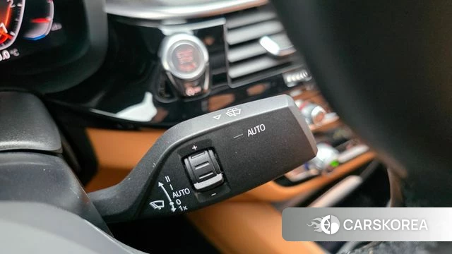 BMW 5 Series (G30) id 3923400 из Кореи 7