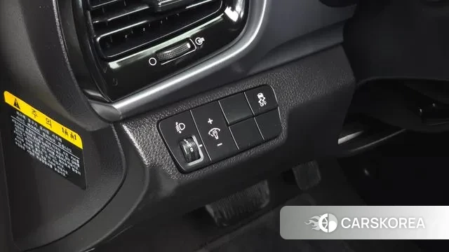 Kia Stonic id 3621829 из Кореи 7