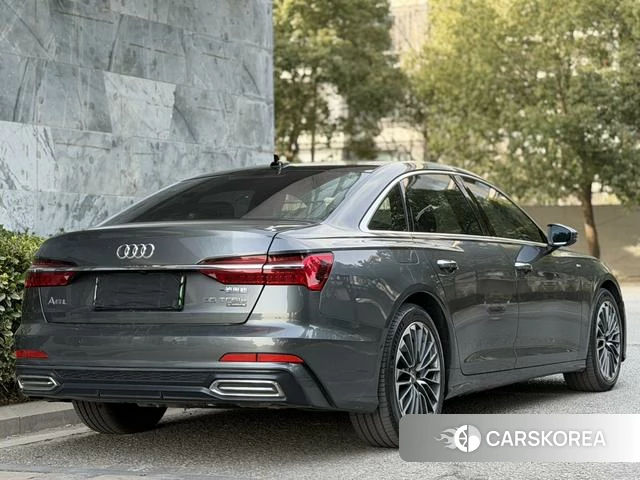 Audi A6L PHEV id 4241766 из Китая 7