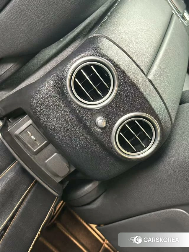 Mercedes-Benz E-class (imported) id 4220604 из Китая 7