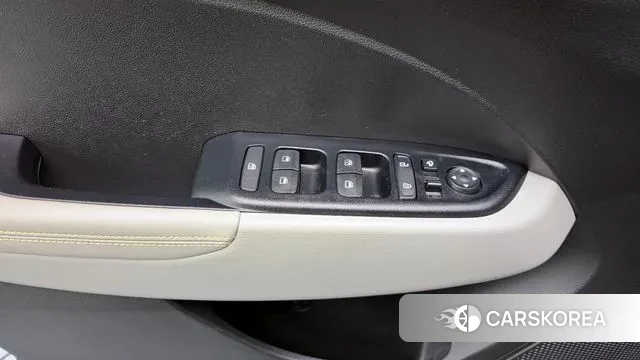 Hyundai Venue id 3514914 из Кореи 7