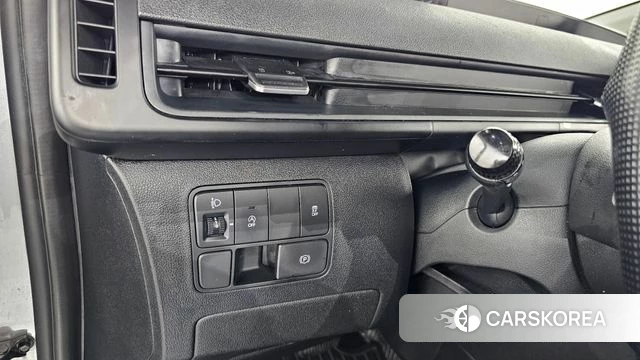 Hyundai Staria id 4603935 из Кореи 7