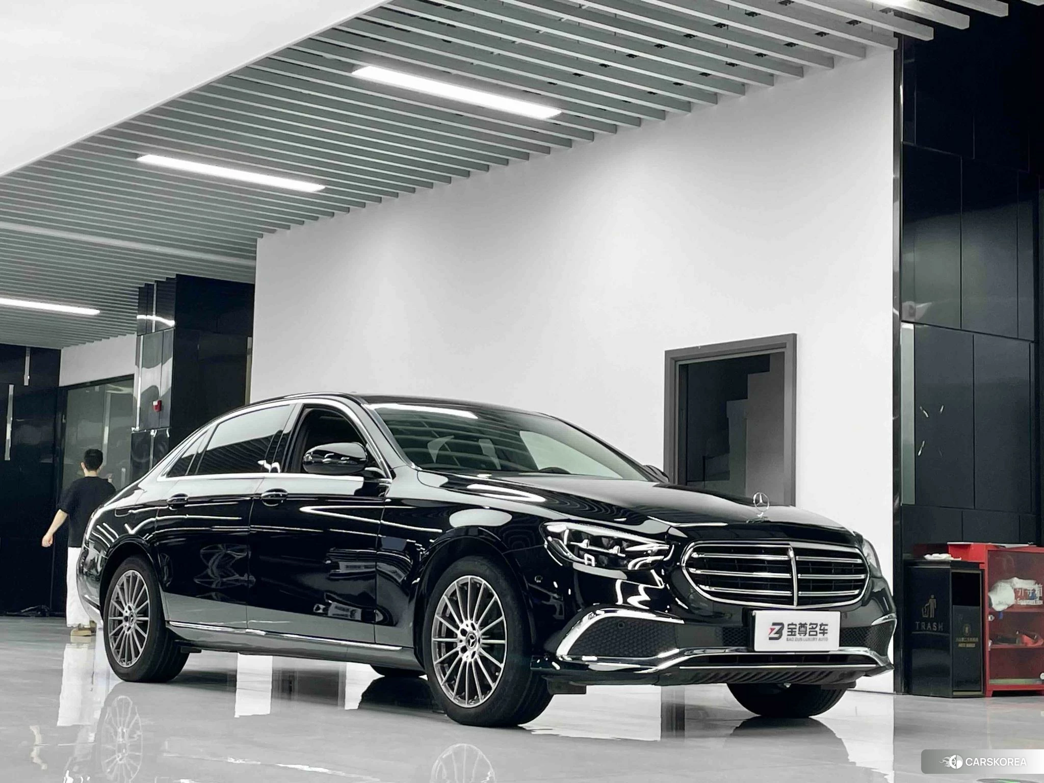 Mercedes-Benz E-class id 4462046 из Китая 7