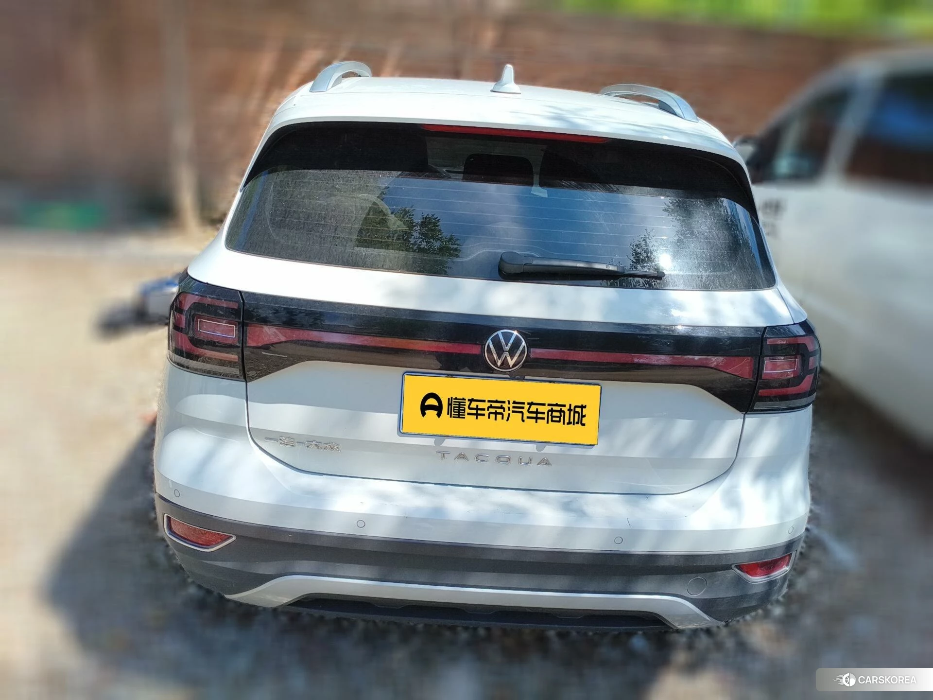 Volkswagen Exploring the shadow id 4441142 из Китая 7