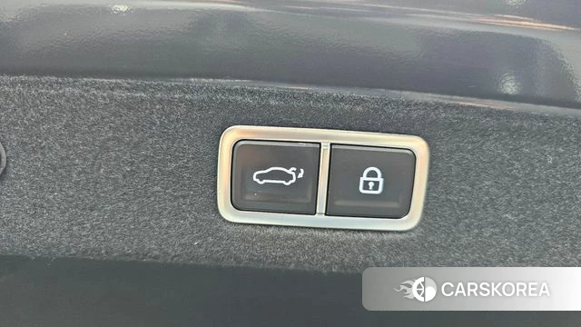 Hyundai Grandeur Hybrid (GN7) id 4591684 из Кореи 7