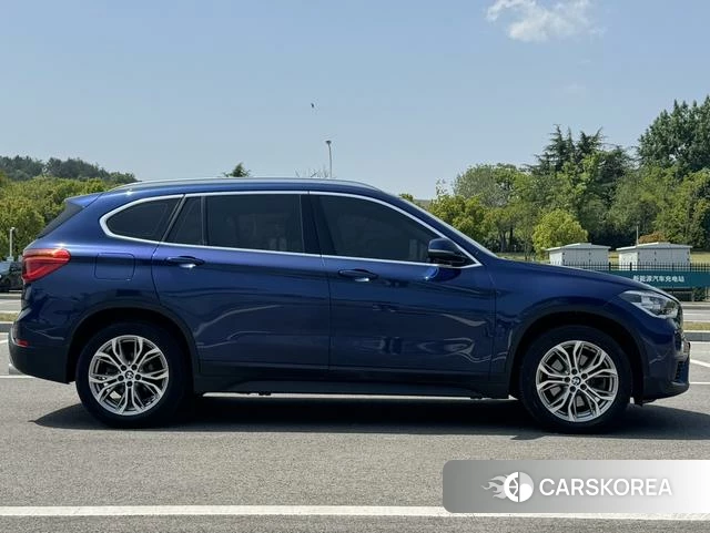 BMW X1 id 4212456 из Китая 7