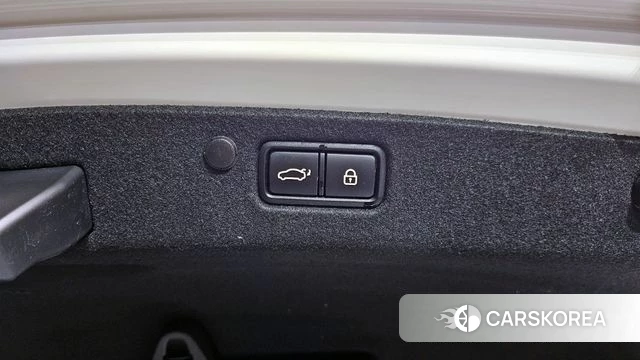 Hyundai The New Grandeur IG Hybrid id 4317380 из Кореи 7