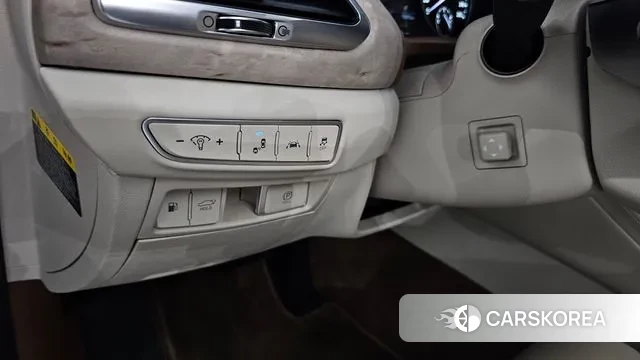 Genesis G90 id 3291979 из Кореи 7