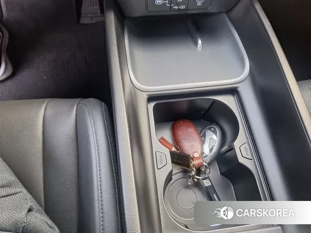 Hyundai Grandeur (GN7) id 3596600 из Кореи 7