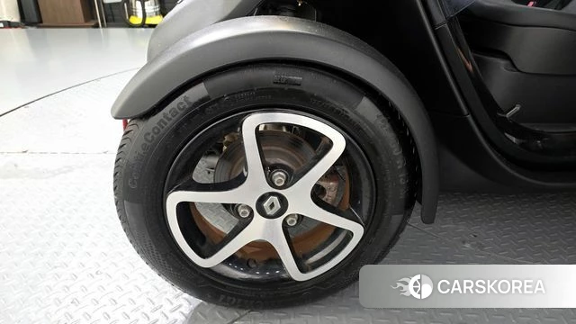 Renault Korea (Samsung) Twizy id 4331450 из Кореи 7