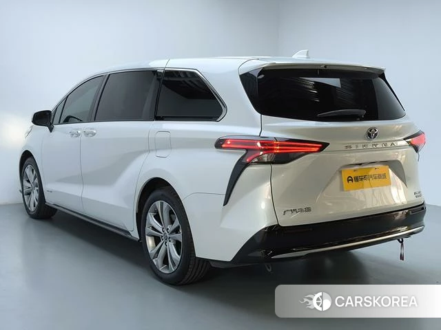 Toyota Saina id 4261926 из Китая 7