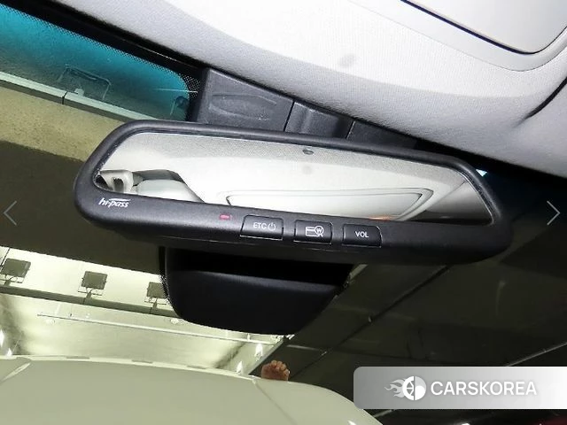 Kia Niro id 4384948 из Кореи 7