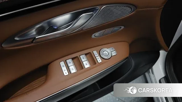 Genesis GV70 id 3208378 из Кореи 7