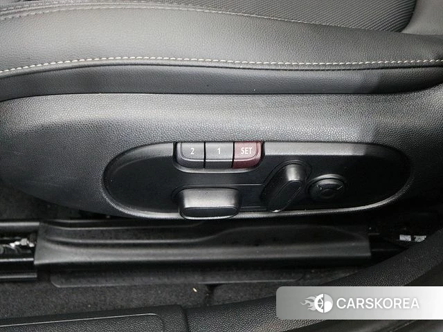 Mini Cooper Clubman id 4255126 из Кореи 7