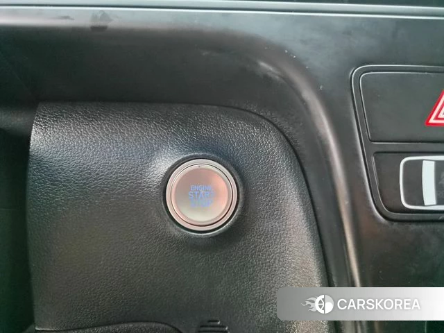 Hyundai Staria id 4480891 из Кореи 7