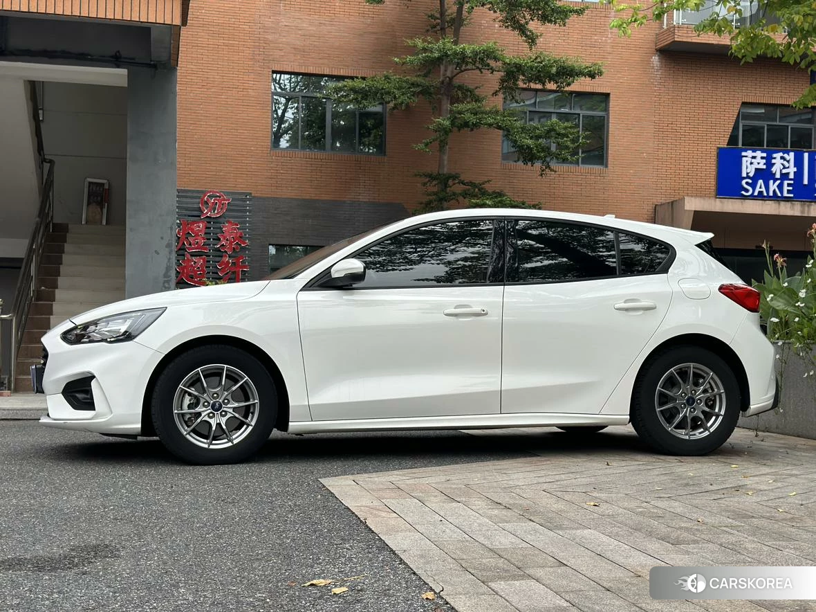 Ford Fox id 4514051 из Китая 7