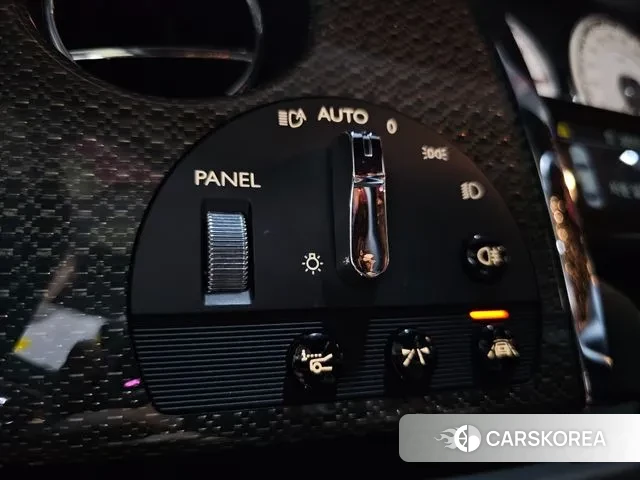 Rolls-Royce Lace id 3340579 из Кореи 7