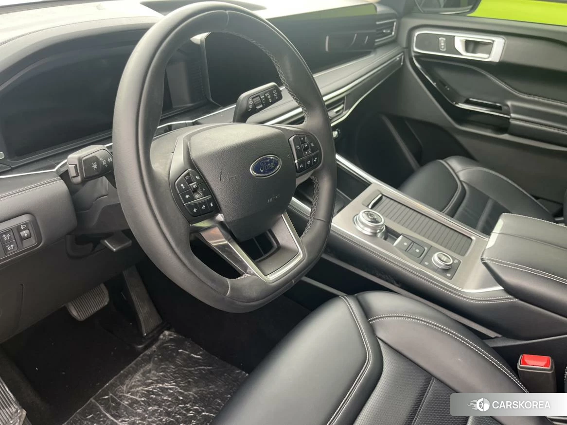 Ford Explorer id 4505034 из Китая 7