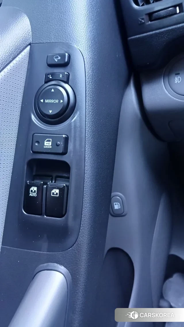 Hyundai The New Grand Starex id 3535369 из Кореи 7