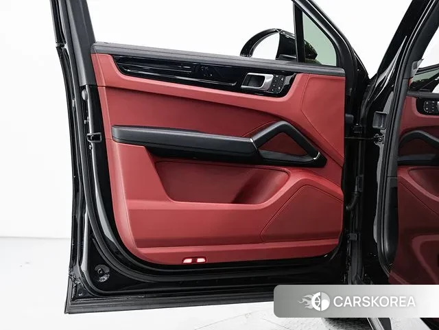 Porsche Cayenne (PO536) id 3571892 из Кореи 7