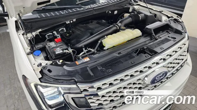 Ford Expeditation id 2622486 из Кореи 7