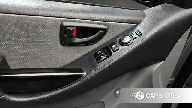 Hyundai The New Grand Starex id 4180660 из Кореи 7